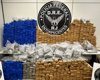 Caminhoneiro é preso com quase 1 tonelada de drogas de facção