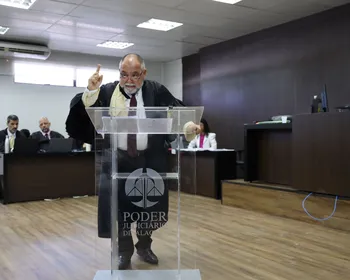 Caso Roberta Dias: júri é retomado com debates orais de acusação e defesa