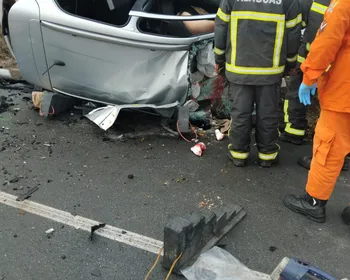 Colisão entre carros deixa três mortos e dois feridos em Santana do Ipanema