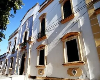 Comunidade abraça museu de História Natural em meio à crise na Ufal