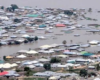 Enchentes deixam mais de 100 mortos na Nigéria