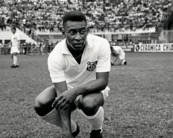 Entenda como a fama de Pelé já salvou o fotógrafo Sebastião Salgado