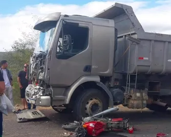 Filho de secretário municipal morre em acidente com caminhão no Sertão de Alagoas