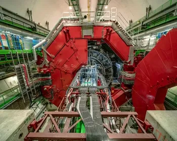 Físicos conseguem transformar chumbo em ouro em experimento com acelerador