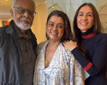 Flora Gil se emociona e chora ao falar sobre saúde de Preta Gil
