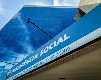 Governo prevê que rombo no INSS vai quadruplicar em 75 anos; entenda