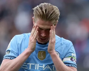 Kevin De Bruyne perde gol inacreditável em despedida do City