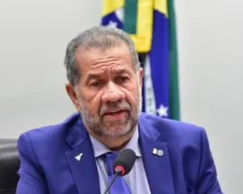 Lupi deixa Ministério da Previdência após escândalo de fraudes no INSS; Wolney Queiroz será o novo ministro