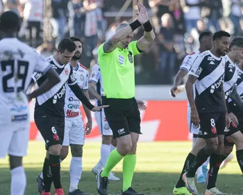 Operário x Vasco: CBF divulga áudio do VAR após Daronco anular pênalti