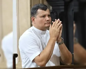 Padre que ficou preso em telhado narra 30 horas de desespero