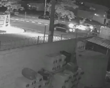 VÍDEO: homem embriagado atropela mãe e filha de 9 anos