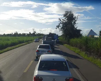 Vídeo: moradores de Atalaia fecham BR-316 em protesto por falta de água