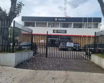 Vizinhos encontram mulher morta em casa no bairro Jardim Morumbi