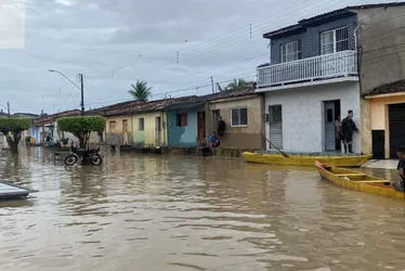 
			
				1º município: São Luís do Quitunde decreta emergência após destruição em casas e transbordamento de rio
			
			