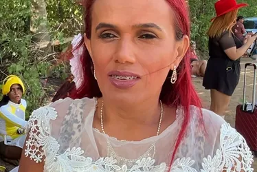 
			
				Acampamento e sonhos: influencers vão a rancho de Carlinhos à espera de uma oportunidade
			
			