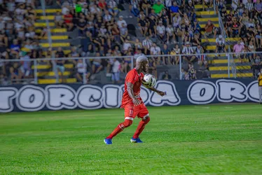 
			
				Alagoanos em campo pela Série D: ASA defende liderança e Penedense busca reação
			
			