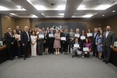 
			
				Almagis parabeniza TRE/AL pelo 1º lugar no Prêmio de Responsabilidade Social do Judiciário
			
			