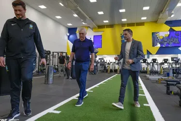 
			
				Ancelotti conhece CT da Seleção e prova churrasco na Granja Comary
			
			