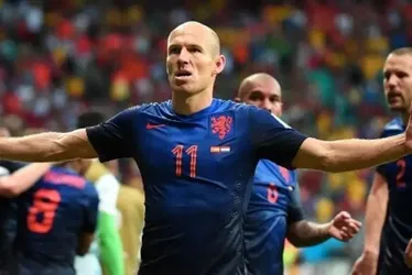 
			
				Arjen Robben é nomeado treinador na Holanda
			
			