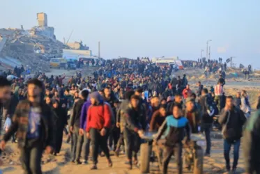 
			
				Brasileiros escapam de guerra na Faixa Gaza e vão retornar ao Brasil
			
			
