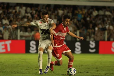 
			
				CRB arranca empate com o Santos, fora de casa, no jogo de ida da Copa do Brasil: 1 a 1
			
			