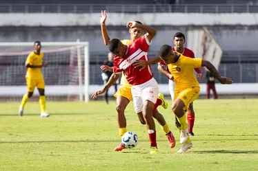 
			
				CRB perde para o Sport em jogo válido pela segunda rodada do Brasileirão Série B sub-20
			
			