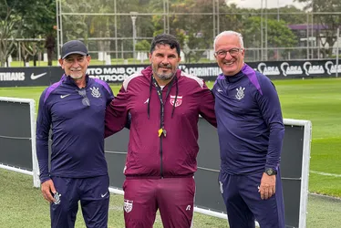 
			
				CRB treina no CT Joaquim Grava antes de duelo contra o Santos, pela Copa do Brasil
			
			