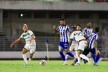 
			
				CSA absoluto! Azulão bate Maringá de virada no Rei Pelé: 3 x 2
			
			