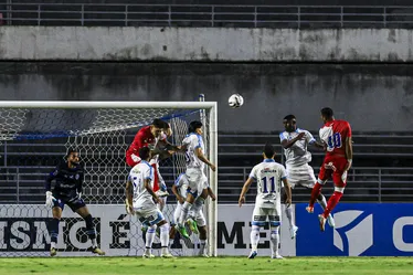 
			
				CSA enfrenta o Maringá em busca da segunda vitória na Série C
			
			