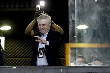 
			
				Cena de Ancelotti em jogo do Botafogo na Libertadores viraliza: ‘Surreal’
			
			