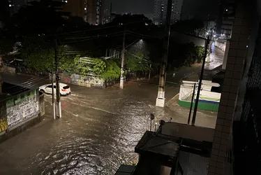 
			
				Veja imagens dos estragos causados pelas fortes chuvas em Maceió
			
			