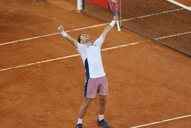 
			
				Com emoção, Ruud derrota Draper e conquista o Masters 1000 de Madri
			
			