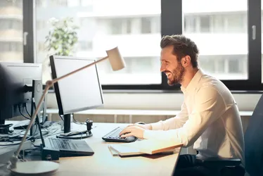 
			
				Como a internet está criando novas oportunidades de aprendizado e crescimento
			
			