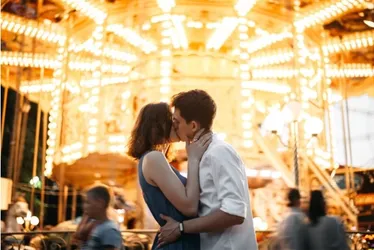 
			
				Confira 3 signos que acreditam no poder do amor
			
			