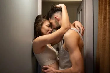
			
				Confira quais signos vão fazer muito sexo no mês de abril
			
			
