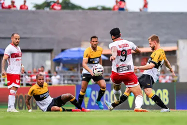 
			
				De volta ao G4! CRB vence o Criciúma dentro de casa e retorna à zona de classificação
			
			