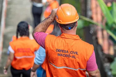 
			
				Defesa Civil identifica áreas de risco em Maceió e reforça manutenção de galerias
			
			