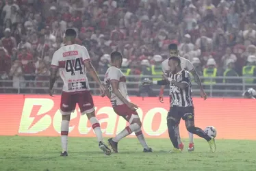 
				Eliminação na CdB deixa sensação de fim de temporada para o Santos
			
			