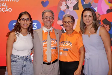 
			
				Em encontro, Fátima Pirauá destaca importância de se ter “olhar especial" da sociedade para adoção
			
			