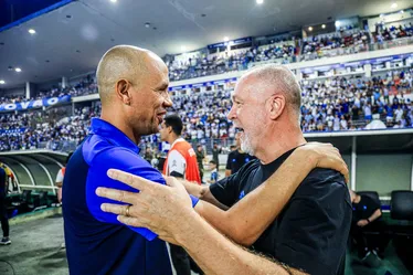 
			
				Em jogo histórico, CSA vence o Grêmio pela Copa do Brasil e faz a festa no Rei Pelé: 3 a 2
			
			