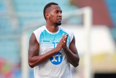 
			
				Em temporada de estreia no Vietnã, ex-CRB vive expectativa por título nacional
			
			