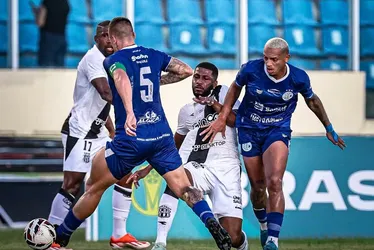 
			
				Embalado pela classificação na Copa do Brasil, CSA recebe o Confiança pela Série C
			
			