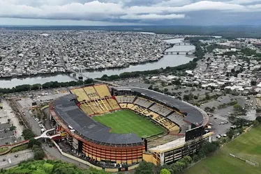 
			
				Equador define Guayaquil como sede contra Brasil e Argentina nas Eliminatórias
			
			
