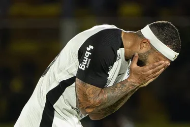 
			
				Erro de Memphis custa caro, e Corinthians perde para o Mirassol no Brasileirão
			
			