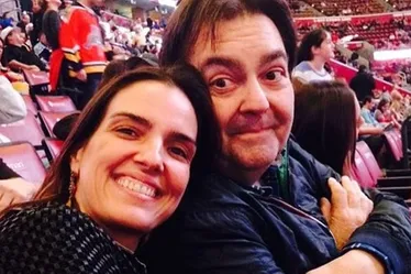 
			
				Esposa de Faustão revela que apresentador voltou a ser internado
			
			