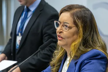 
			
				Eudócia Caldas celebra avanço do Reino Unido em vacina contra o câncer e defende acesso pelo SUS
			
			