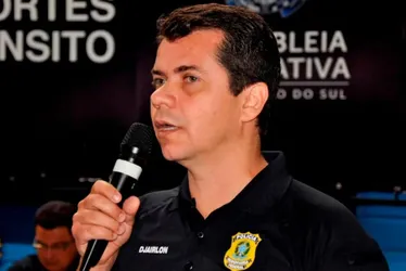 
			
				Ex-diretor da PRF diz que recebeu ordem para parar ônibus em 2022
			
			