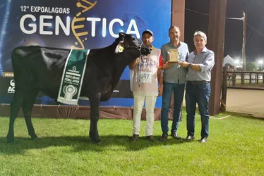 
			
				Expoalagoas Genética movimenta R$ 6 milhões e atrai elite da pecuária
			
			