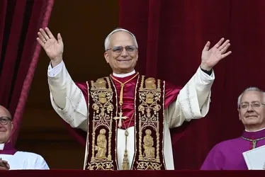 
			
				Famosa revela que mãe teve romance com papa Leão XIV e expõe detalhes
			
			