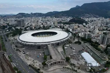 
			
				Fluminense x Vasco: onde assistir ao vivo, horário e escalações
			
			
